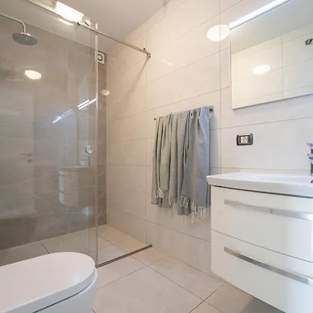 Claudia In - Haus Fuer 8 Personen Villa